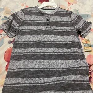 Boy’s Urban Pipeline Shirt S. Med